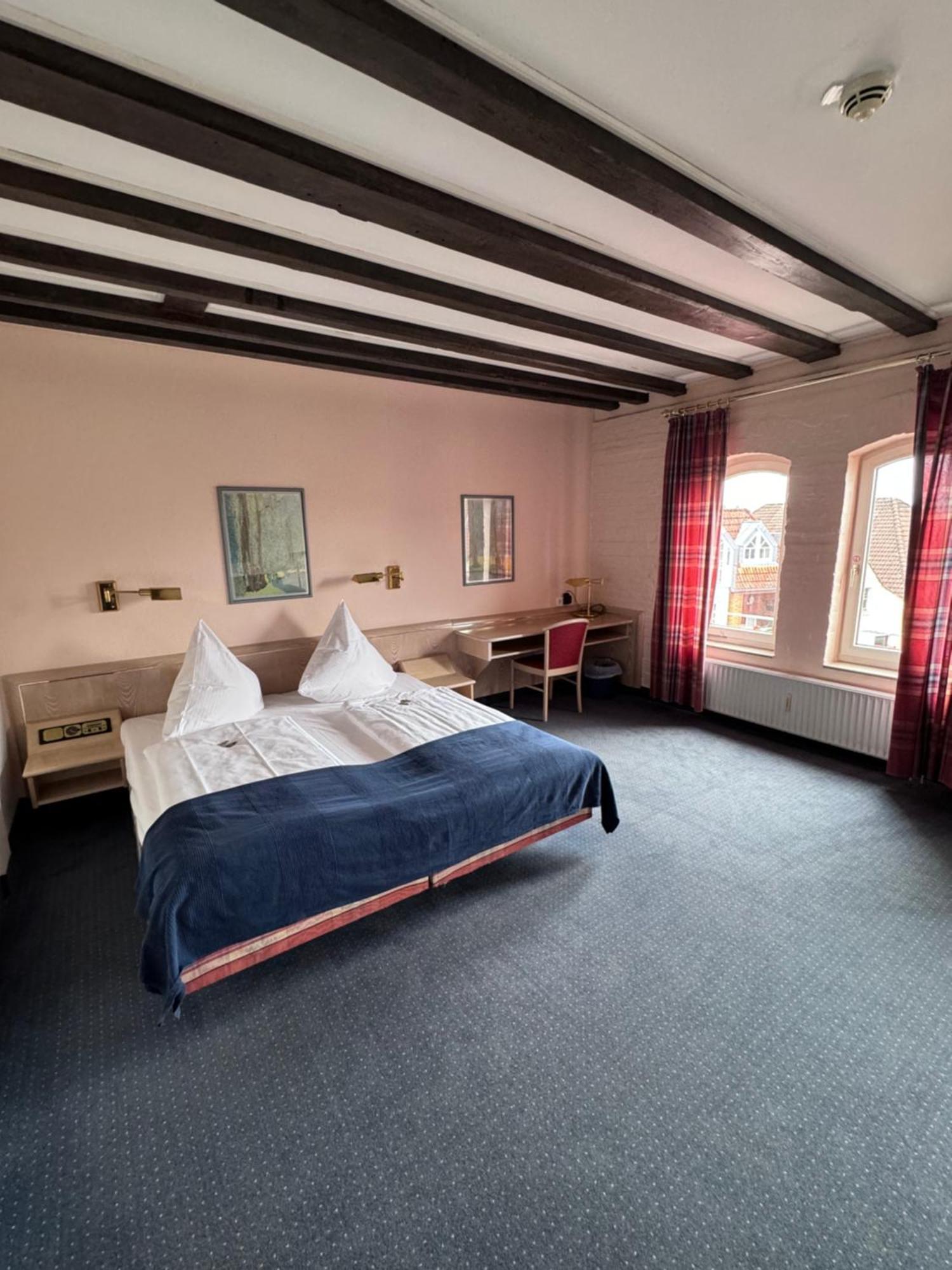 Zur Muehle - Hotel Am Fleth Buxtehude Buitenkant foto